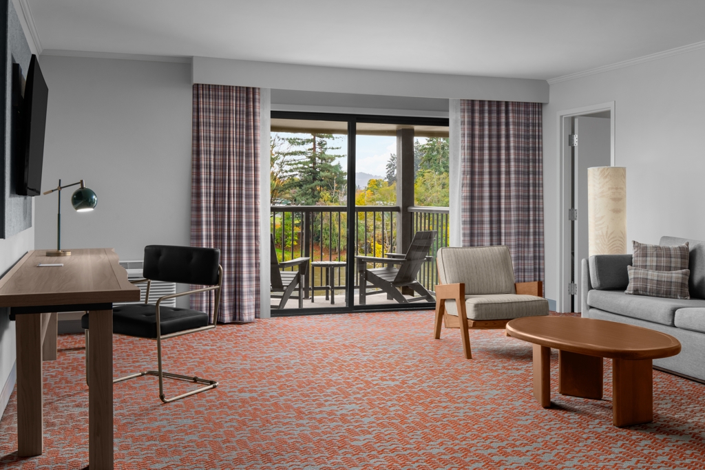Casanova Suite Angle 1